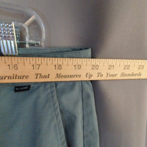 Travis Mathew Shorts Mens 38 Green Lightweight Performance Golf - Picture 3 of 7